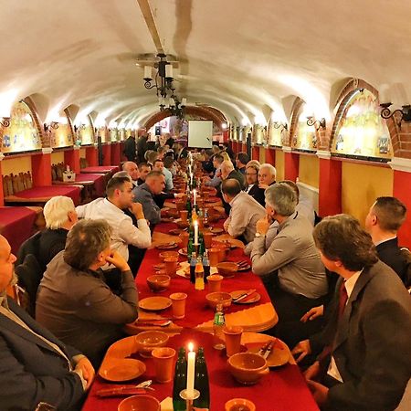 Aranykorona Hotel Miskolc Luaran gambar
