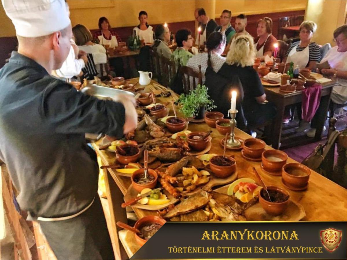 Aranykorona Hotel Miskolc Luaran gambar