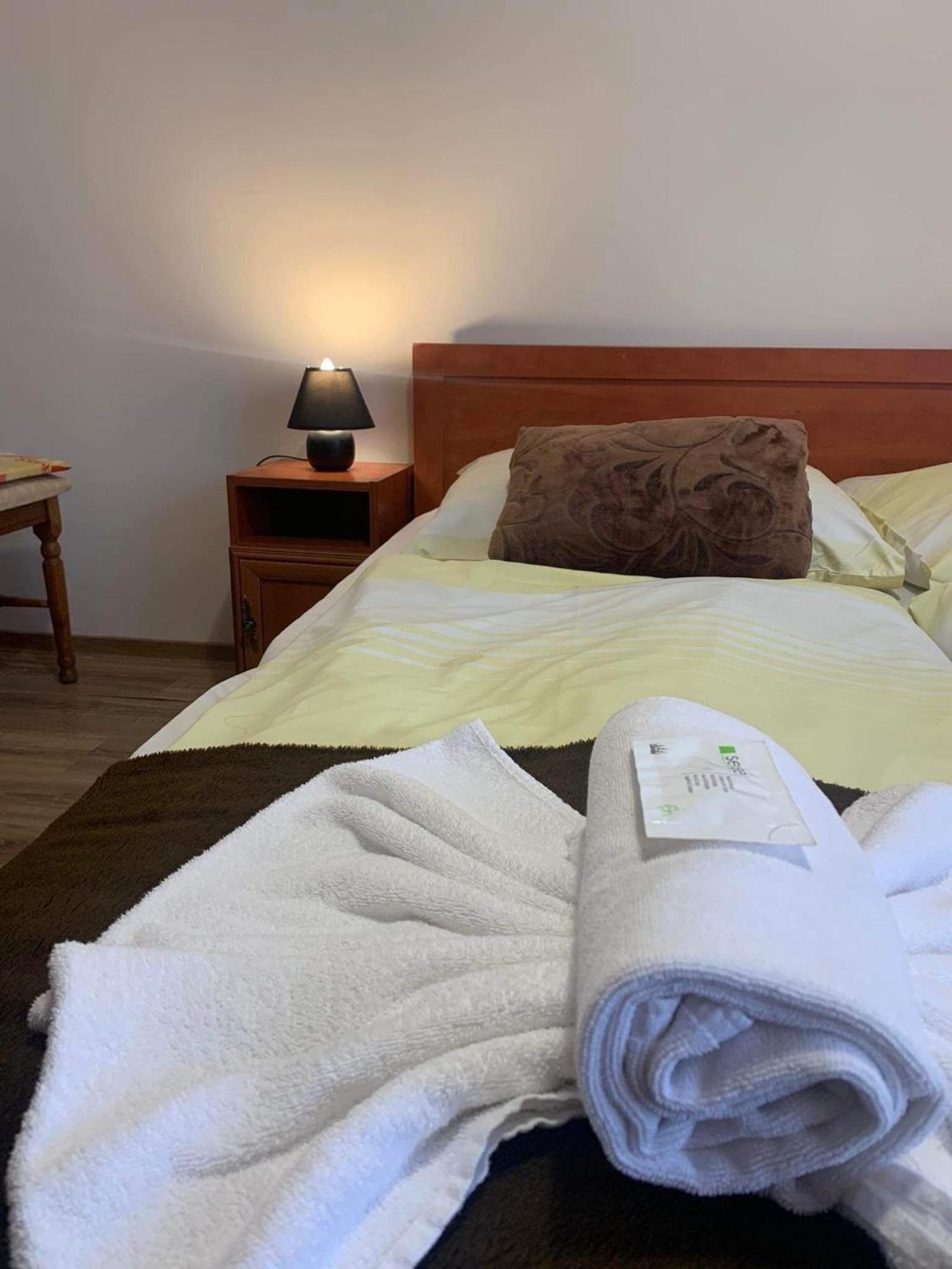 Aranykorona Hotel Miskolc Luaran gambar
