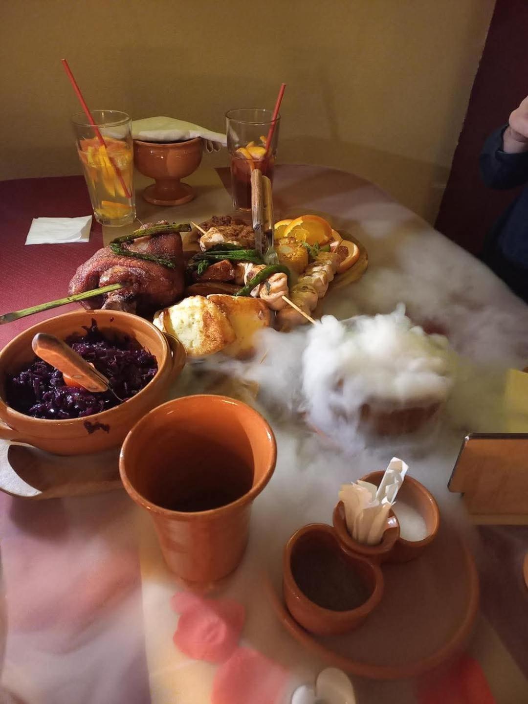 Aranykorona Hotel Miskolc Luaran gambar