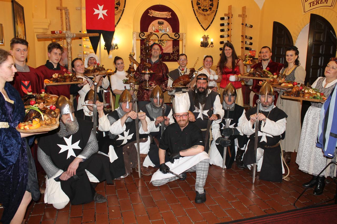 Aranykorona Hotel Miskolc Luaran gambar